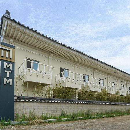 Mtm Family Hotel Gyeongju Extérieur photo