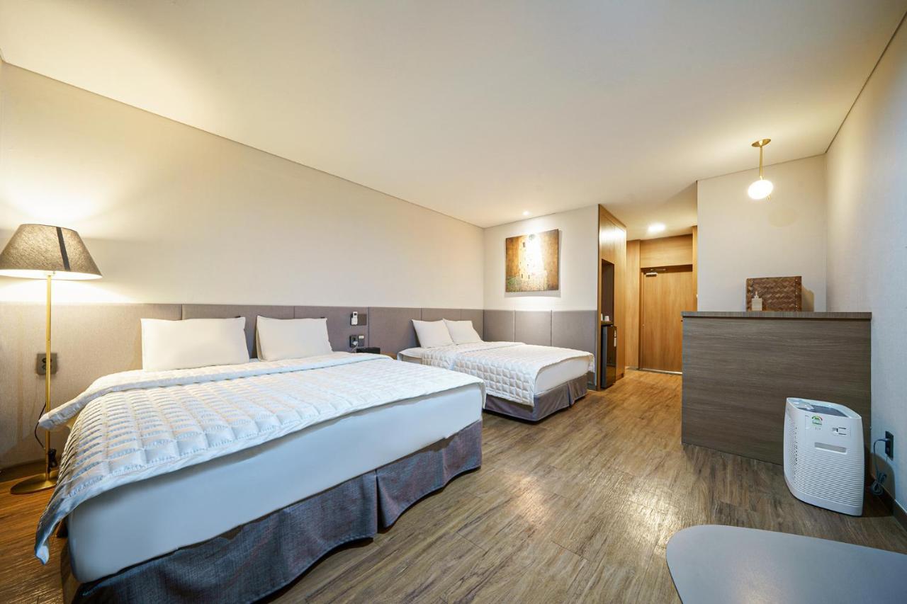 Mtm Family Hotel Gyeongju Extérieur photo